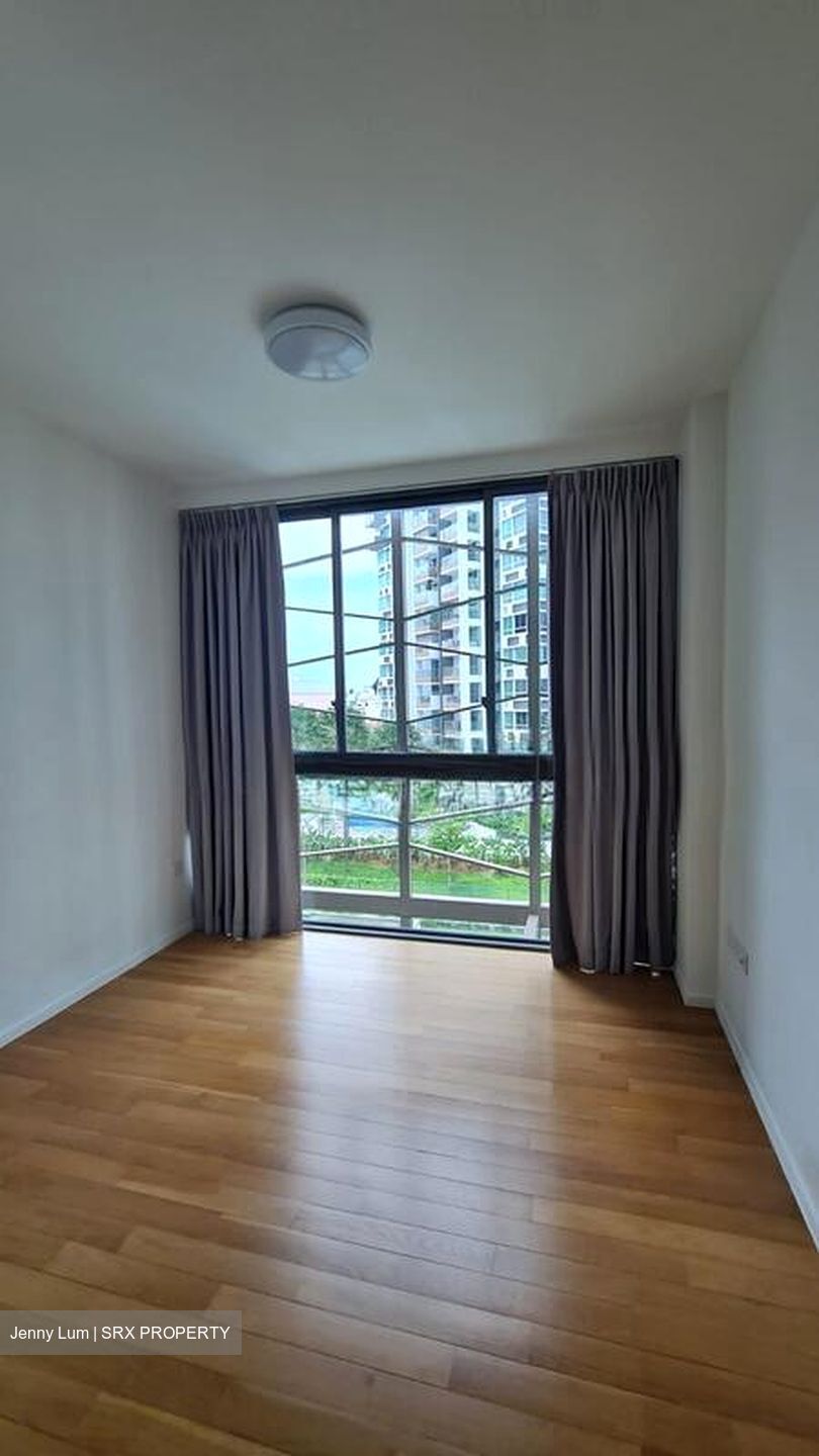 Marine Blue (D15), Condominium #504645341